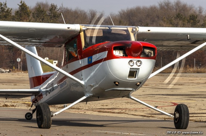 Cessna 152 UP-LA186, 30.11.13г