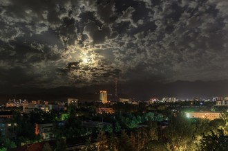 Июльской ночью в Алма-Ате, 2015г