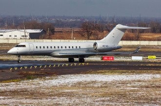 OE-IVG Bombardier BD-700, 16.11.15