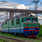 ВЛ80Т-1884 и CEA1F1-0001 на станции Павлодар, 12.07.25г.